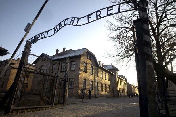 Лех Валенса: Треба признати ко је ослободио Аушвиц